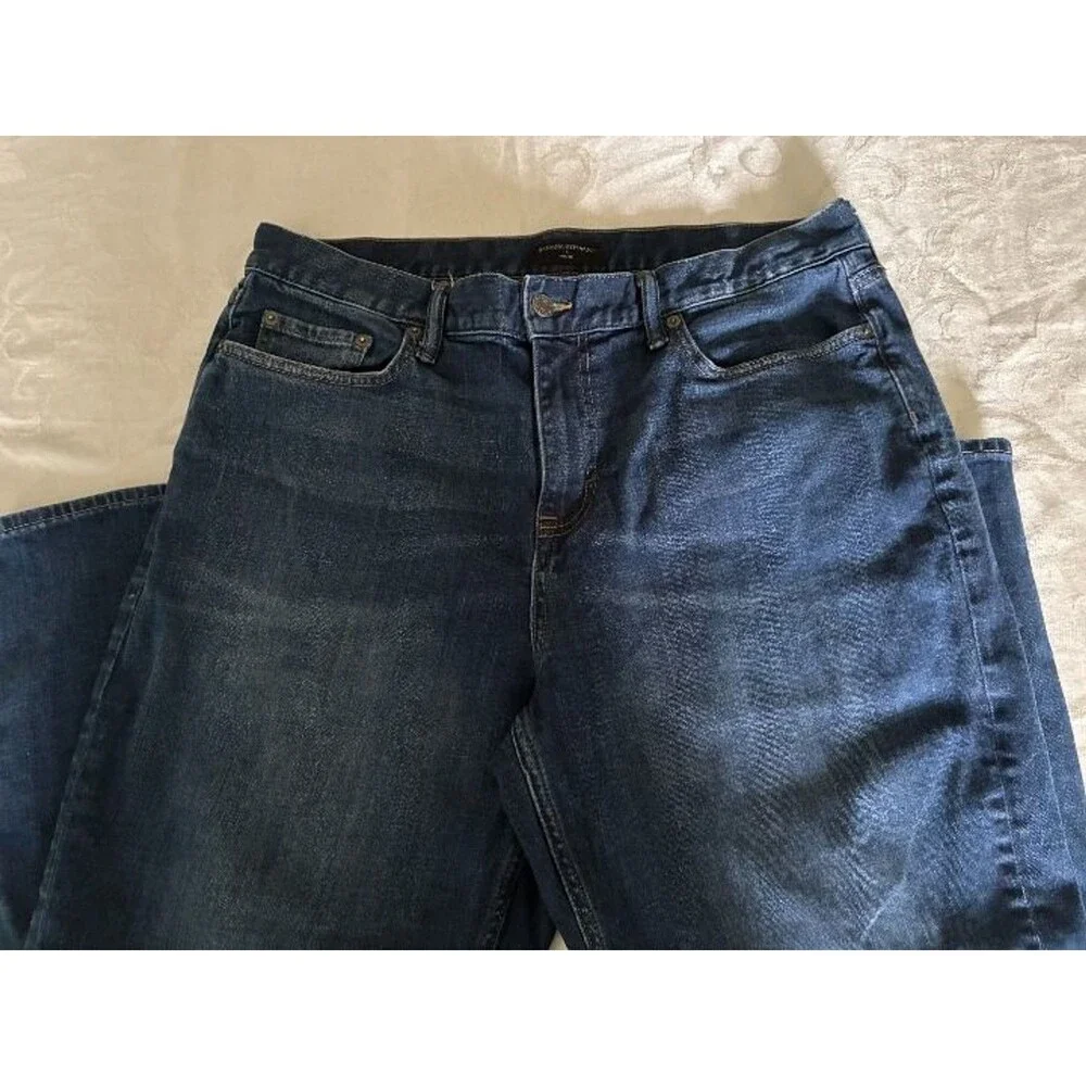 Banana Republic Men’s Athletic Fit Jeans - 35x28 (Tag 36x32) Sku11-AA